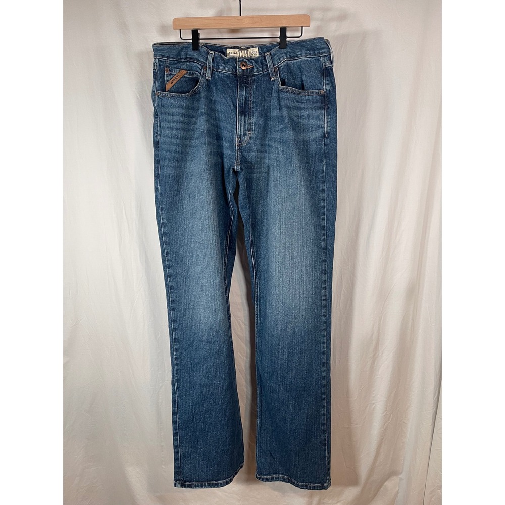 Ariat Legacy M4 Relaxed Boot Cut Jeans Mens 36x38 Medium Wash Denim Workwear